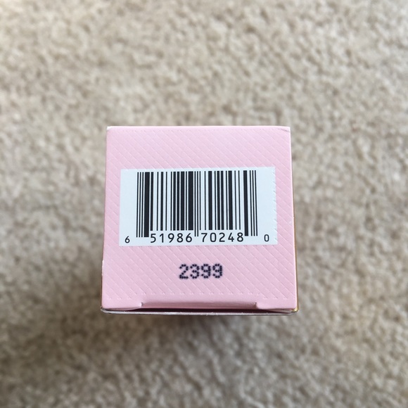 Too Faced Born This Way Multi-Use Concealer - Picture 3 of 5